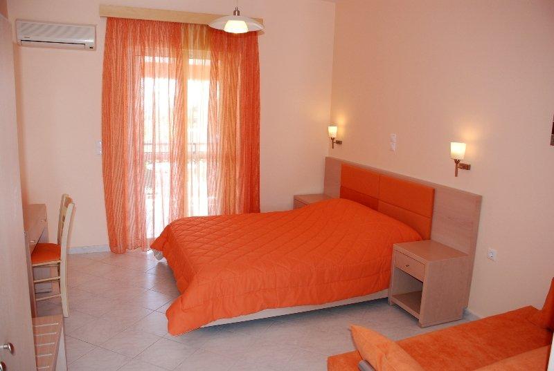 Oniro Studios Zakynthos Island ภายนอก รูปภาพ