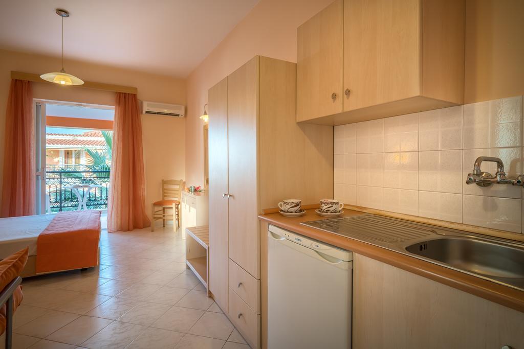 Oniro Studios Zakynthos Island ภายนอก รูปภาพ